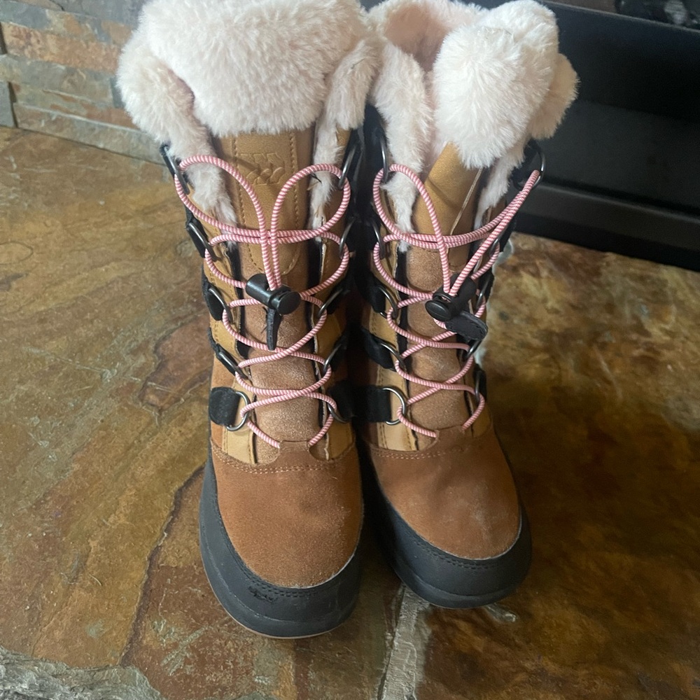 Cozy Brown Kids Snow Boots